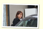14:00 知り合いの美容室へお手伝い